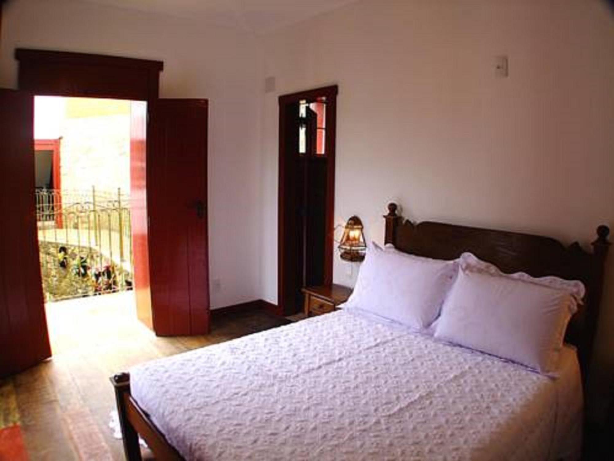 Pousada Araujo Bazilio Tiradentes Chambre photo